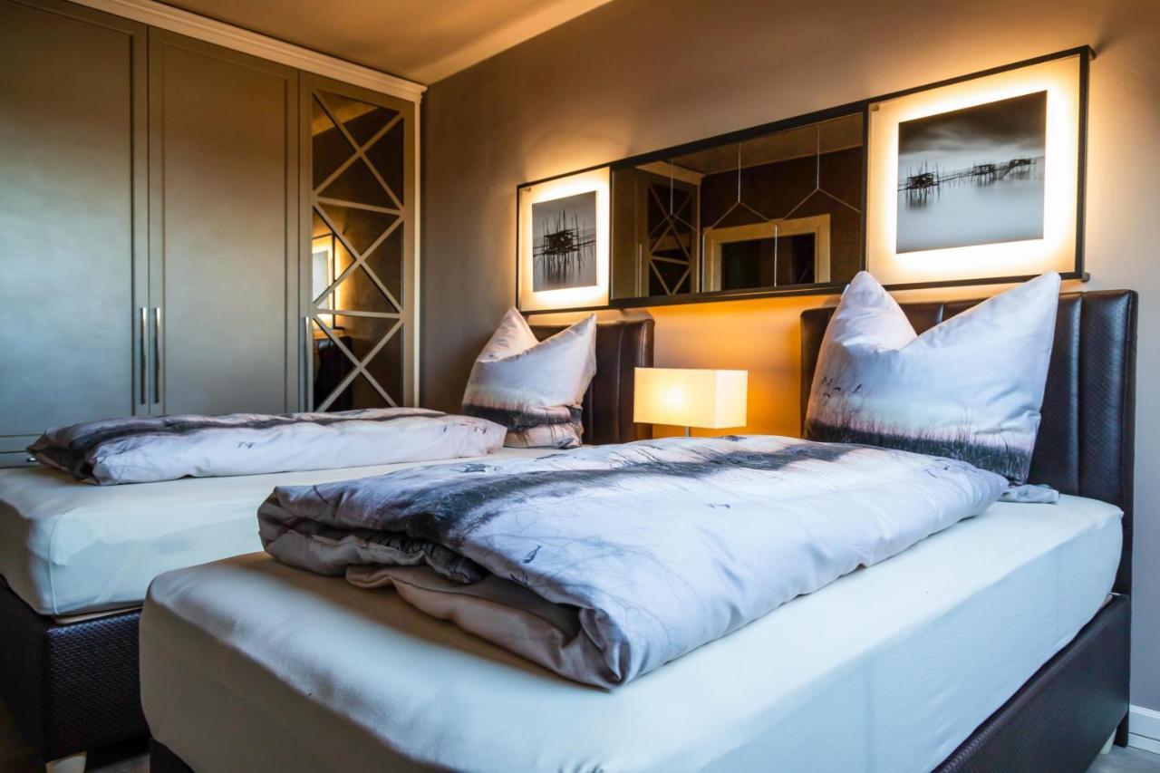 Deluxe Apartment Mit Tiefgarage In Naehe Messe-Bmw-Porsche-Dhl-Flughafen-Flugzeugwerk Der Deutsche Aircraft Лайпциг Екстериор снимка